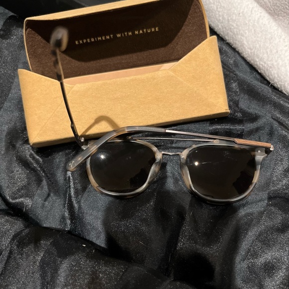 Leopard Experiment with Nature Sunglasses ..(with case) - Picture 2 of 2